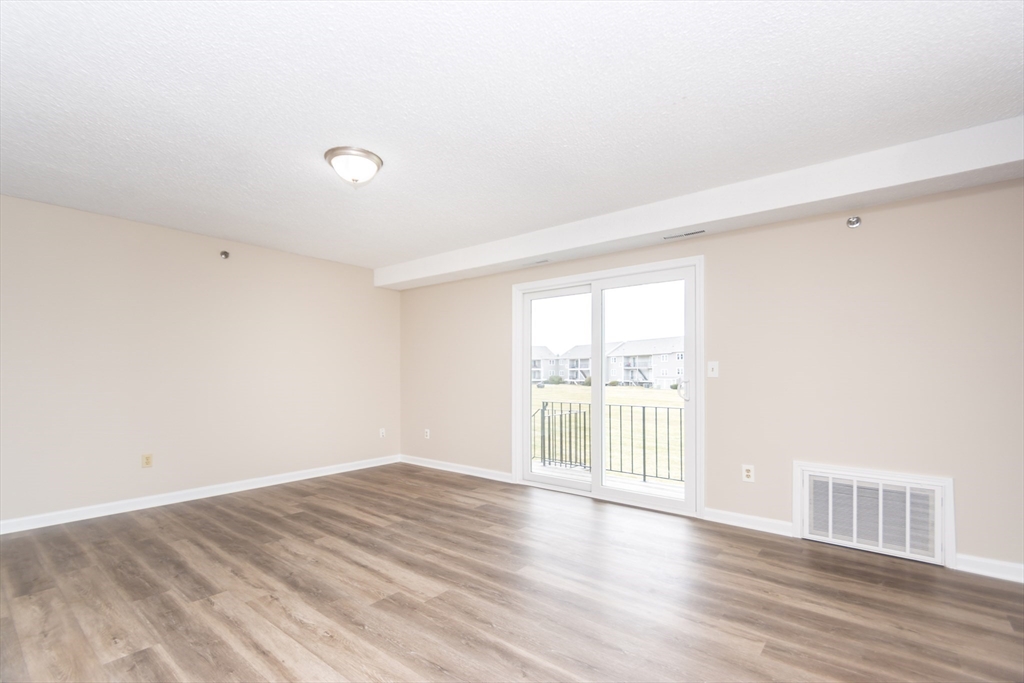 84 Tennis Plaza Road 1