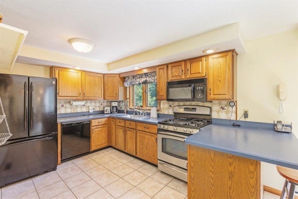 62 Villa Roma Dr 62
