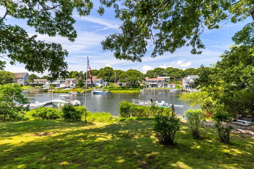 199 Edgewater Dr W Dr, Falmouth, MA, 199 Edgewater Dr W Dr, Falmouth, MA Photo #8