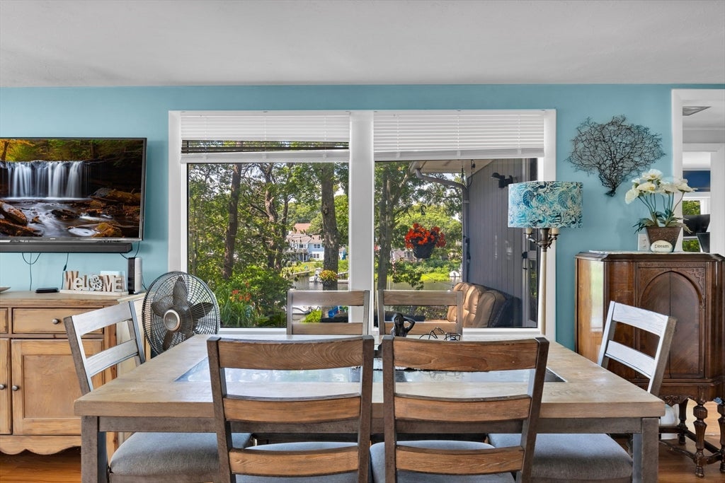 199 Edgewater Dr W Dr, Falmouth, MA, 199 Edgewater Dr W Dr, Falmouth, MA Photo #11