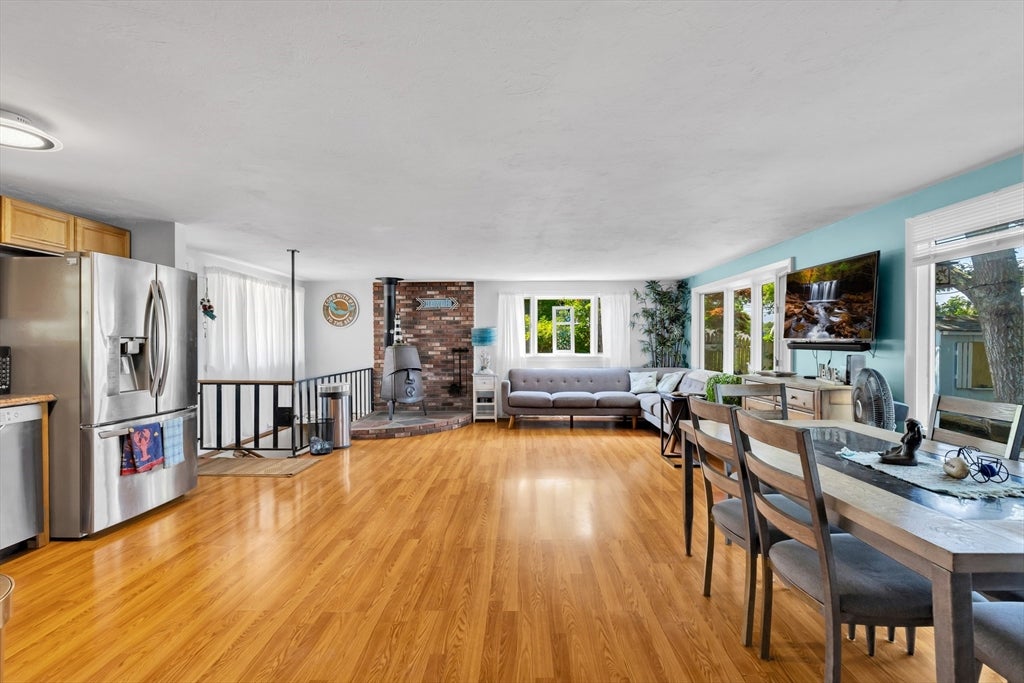 199 Edgewater Dr W Dr, Falmouth, MA, 199 Edgewater Dr W Dr, Falmouth, MA Photo #9