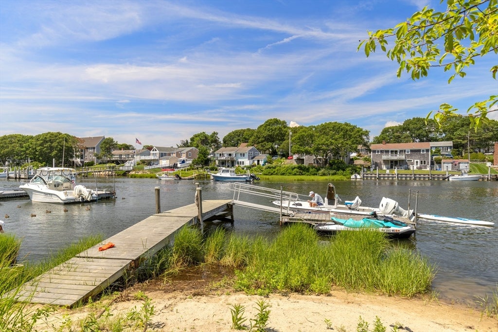 199 Edgewater Dr W Dr, Falmouth, MA, 199 Edgewater Dr W Dr, Falmouth, MA Photo #7