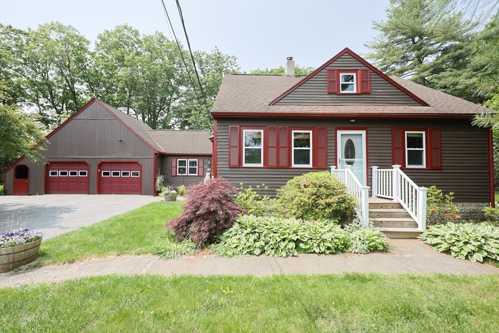 16 Birch Ln