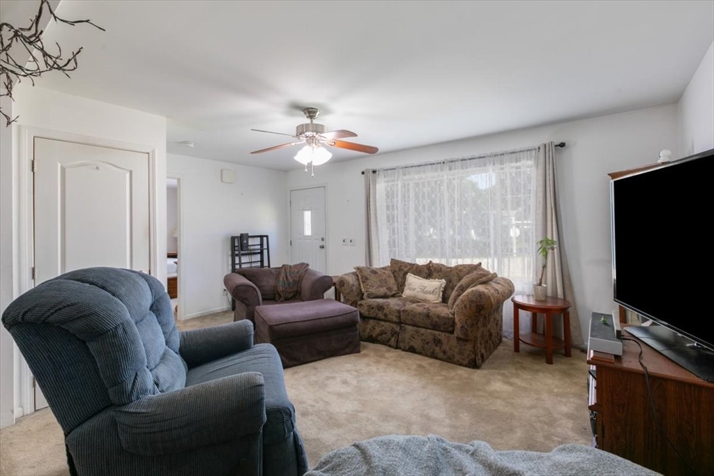25 Ridgefield Dr.