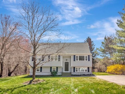 20 N Washington St Norton MA 02766