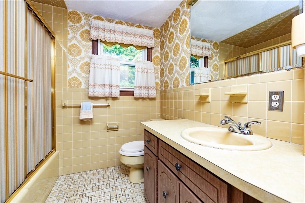 74 Seaview Ave, Malden, MA, 74 Seaview Ave, Malden, MA Photo #21