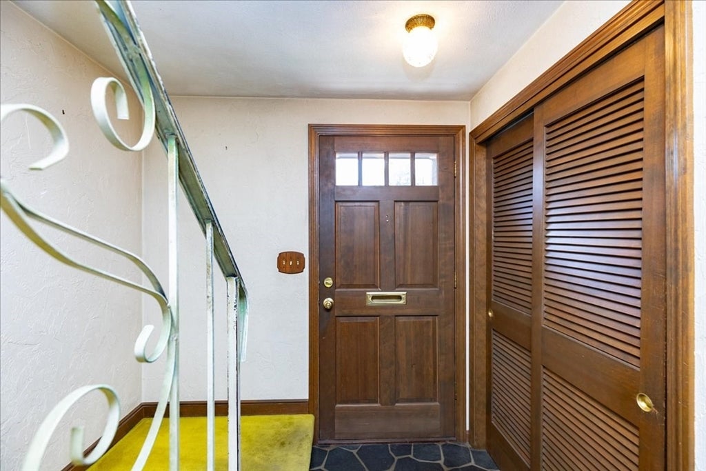 74 Seaview Ave.
