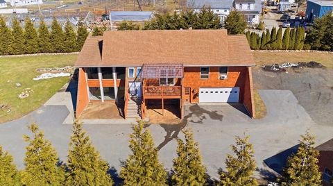 612 Drift Rd Westport MA 02790