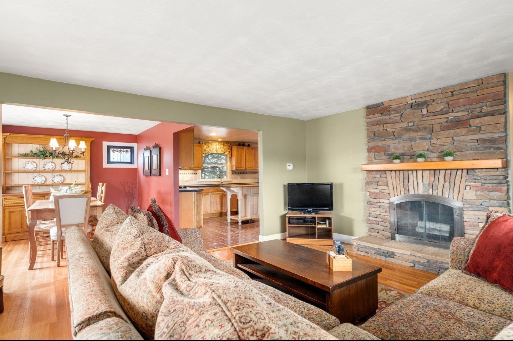 120 Park Avenue, Medford, MA, 120 Park Avenue, Medford, MA Photo #5