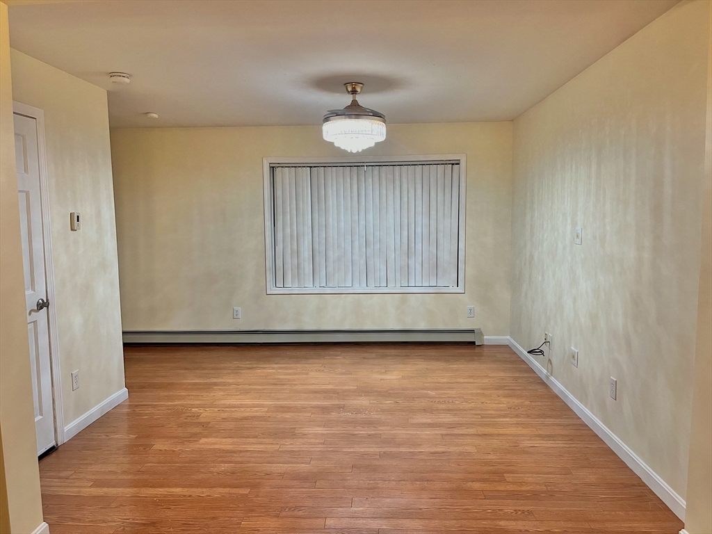 20B Edgeworth Street