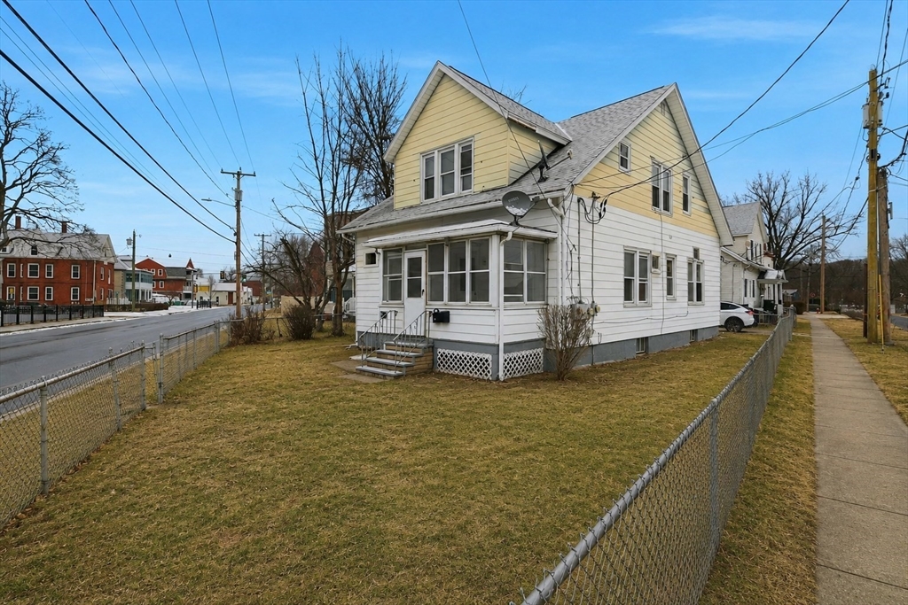 621 Chicopee St