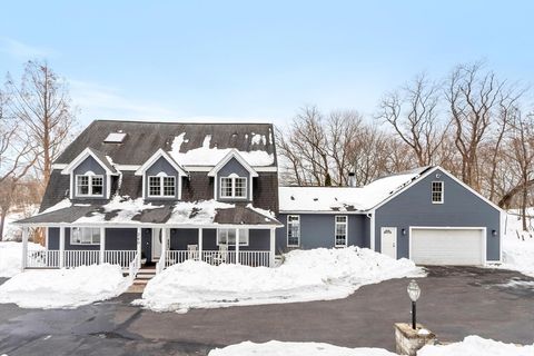 Photo of 260 Willow Ave, Haverhill, MA 01835 (MLS # 73483184)