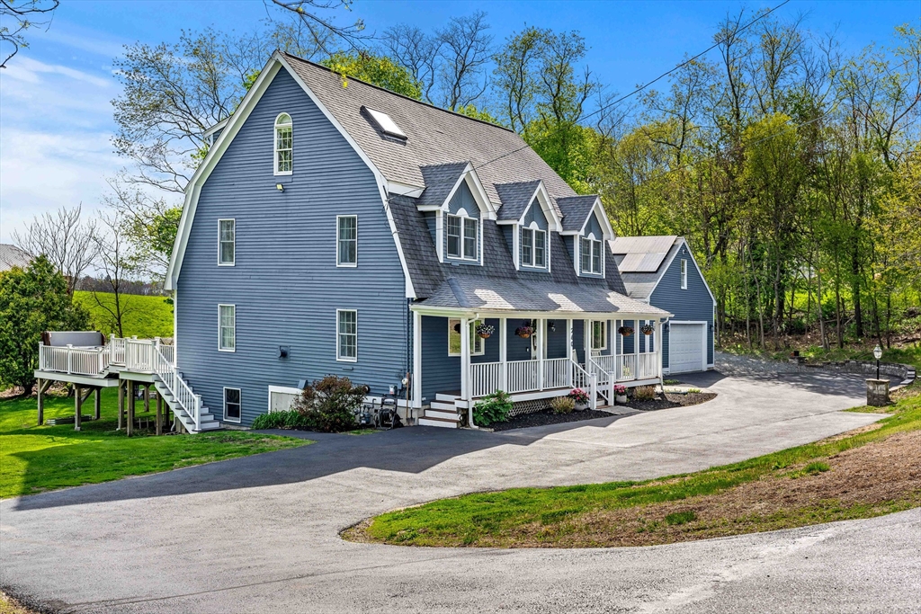 260 Willow Ave