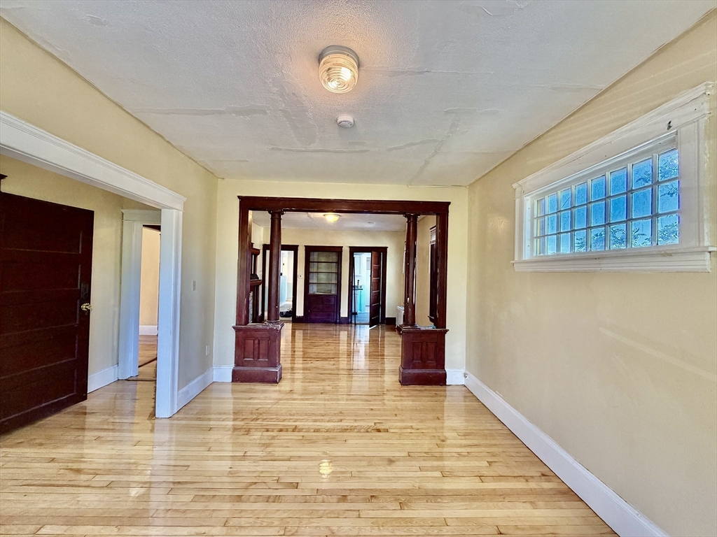 2 Shirley St 2