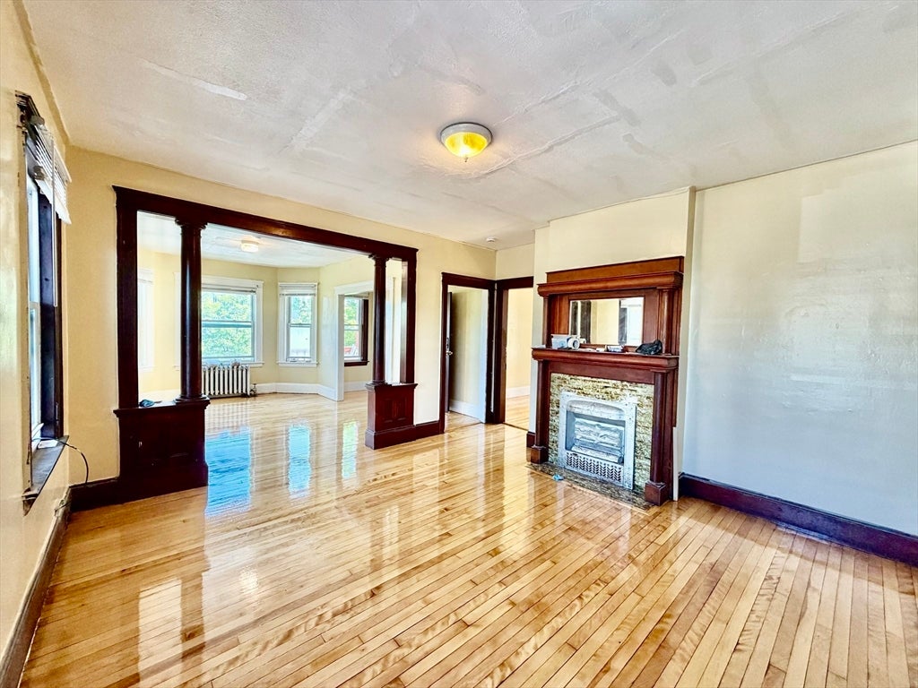 2 Shirley St 2