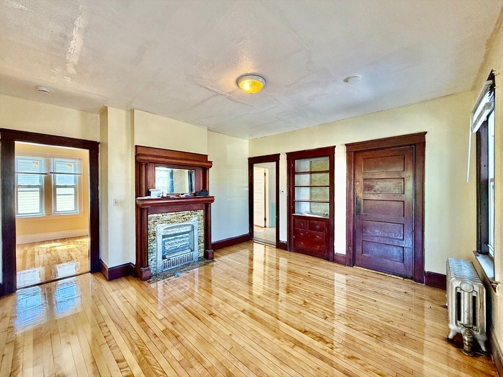 2 Shirley St 2