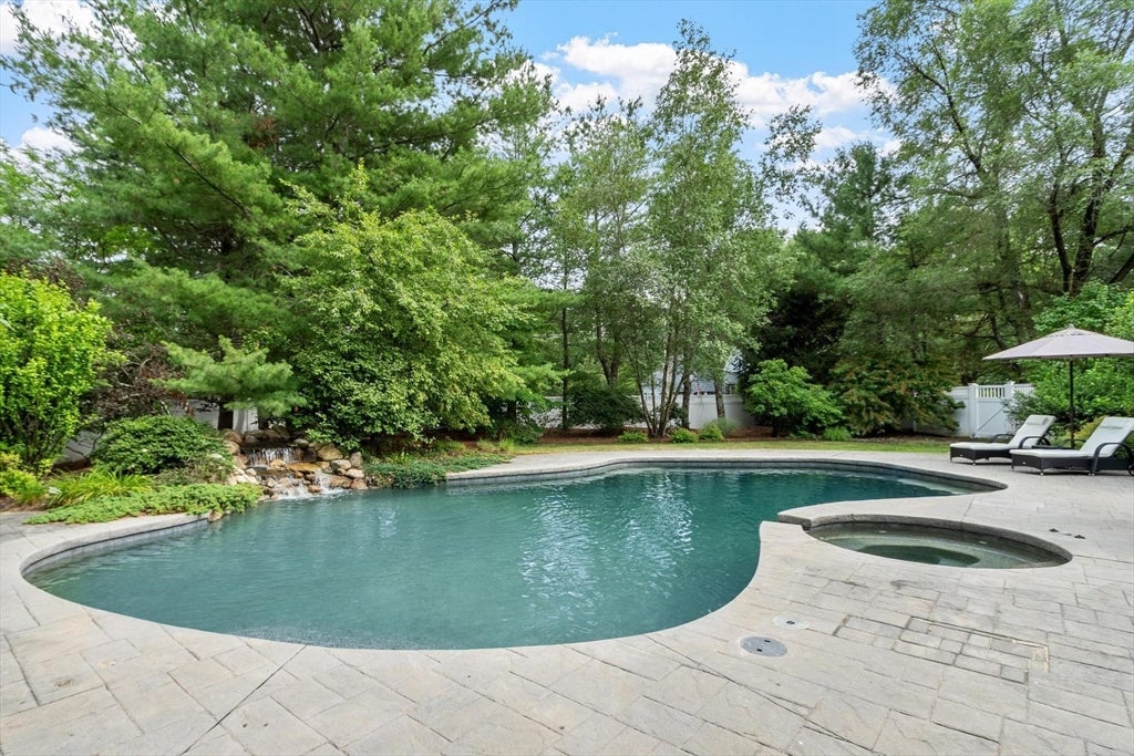 1 Preston Circle, Andover, MA, 1 Preston Circle, Andover, MA Photo #37