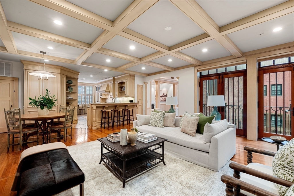 25 Beaver Place A