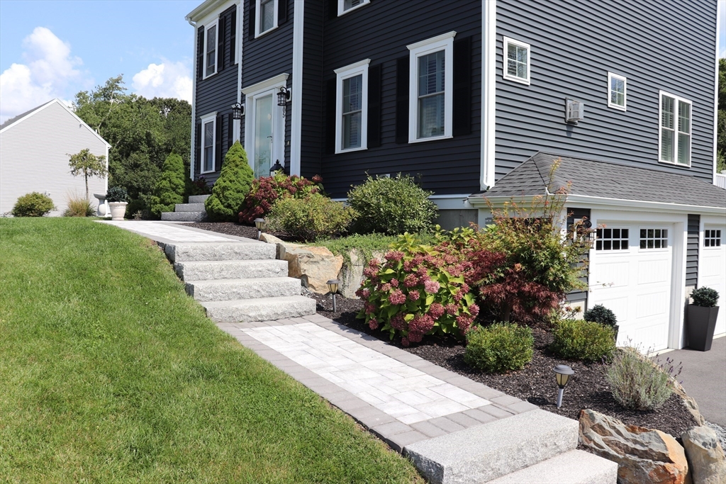 105 Windward Way