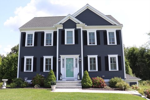 105 Windward Way Swansea MA 02777