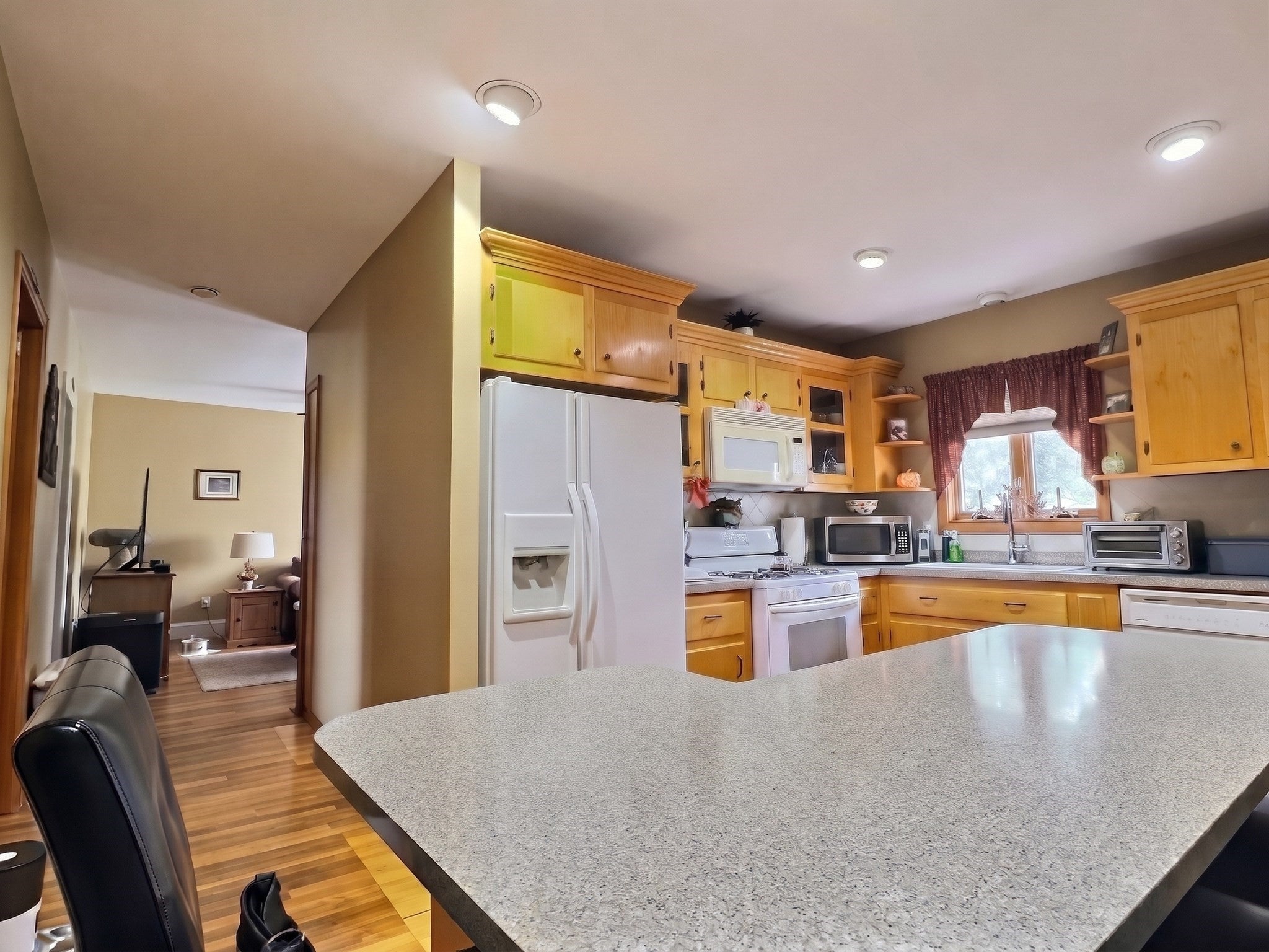 62 Morton St, Fall River, MA, 62 Morton St, Fall River, MA Photo #10