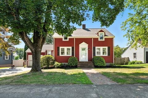 47 Aborn Ave Wakefield MA 01880