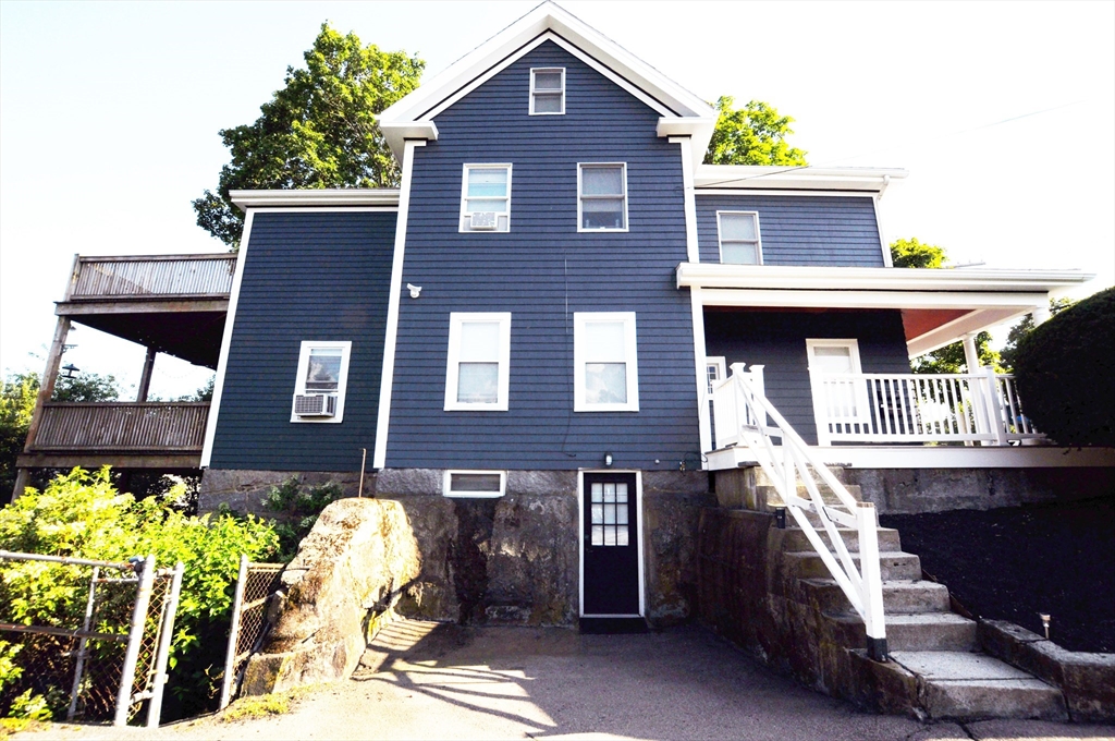 406 Granite St