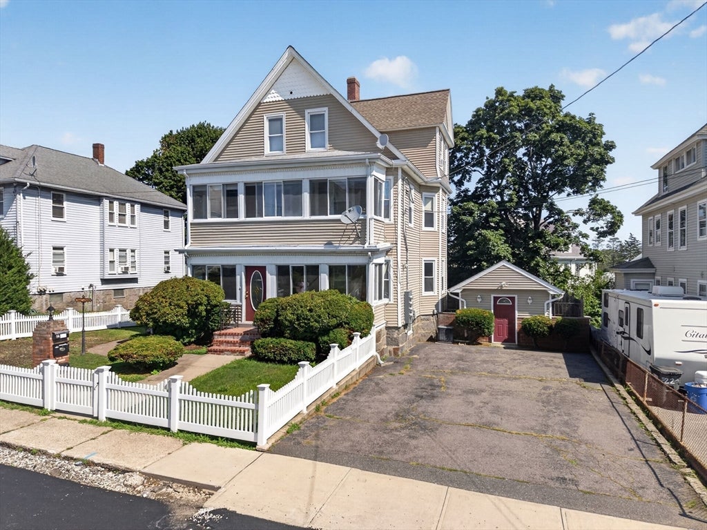 16 Bedford St, Quincy, MA Photo #3