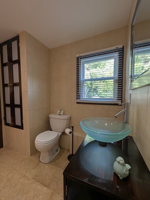 52 Alford St, New Bedford, MA, 52 Alford St, New Bedford, MA Photo #29