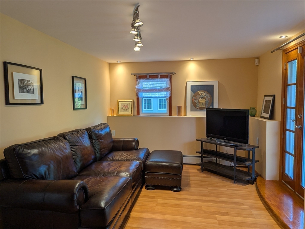 52 Alford St, New Bedford, MA, 52 Alford St, New Bedford, MA Photo #26