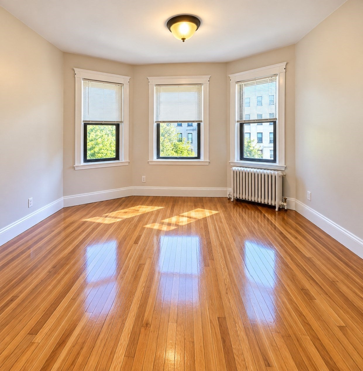 1560 Commonwealth Ave #4, Boston, MA Photo #2