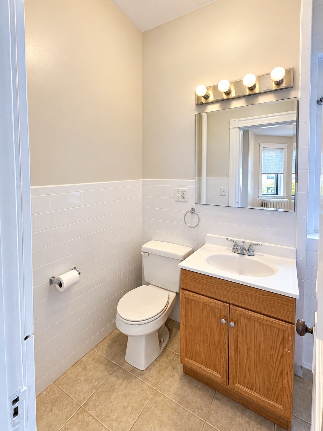 1560 Commonwealth Ave #4, Boston, MA Photo #5