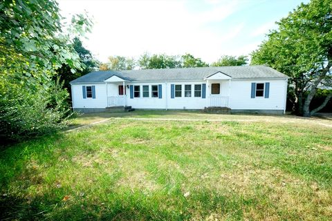 16 Glendoon Rd Harwich MA 02646