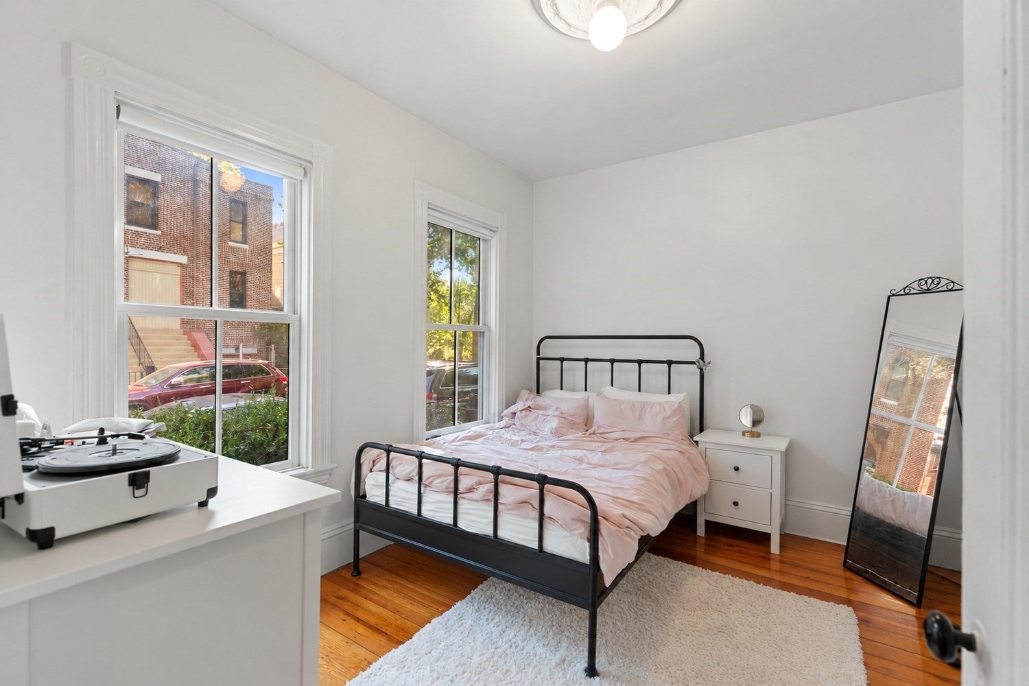 11 Howard St #1, Cambridge, MA, 11 Howard St #1, Cambridge, MA Photo #4