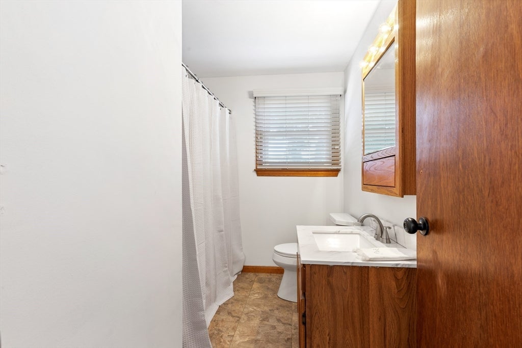 11 Colantha Ave, Brockton, MA Photo #10