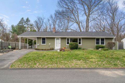 15 Martindale Rd Randolph MA 02368