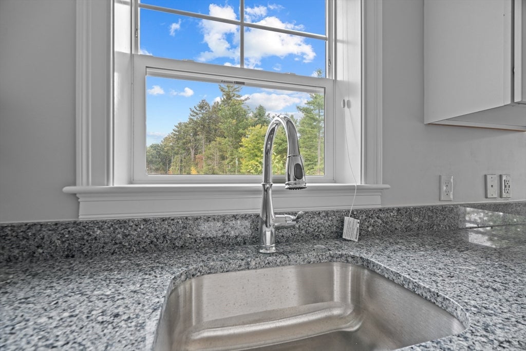 635 Old Post Road #302, Sharon, MA Photo #10