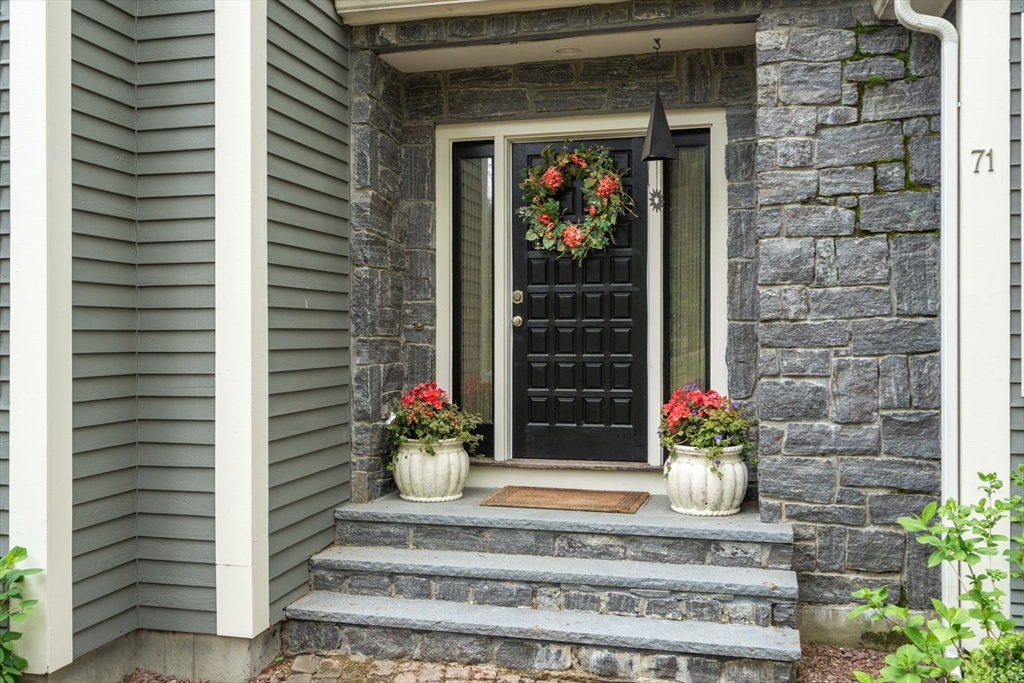 71 Sears Rd, Southborough, MA Photo #2