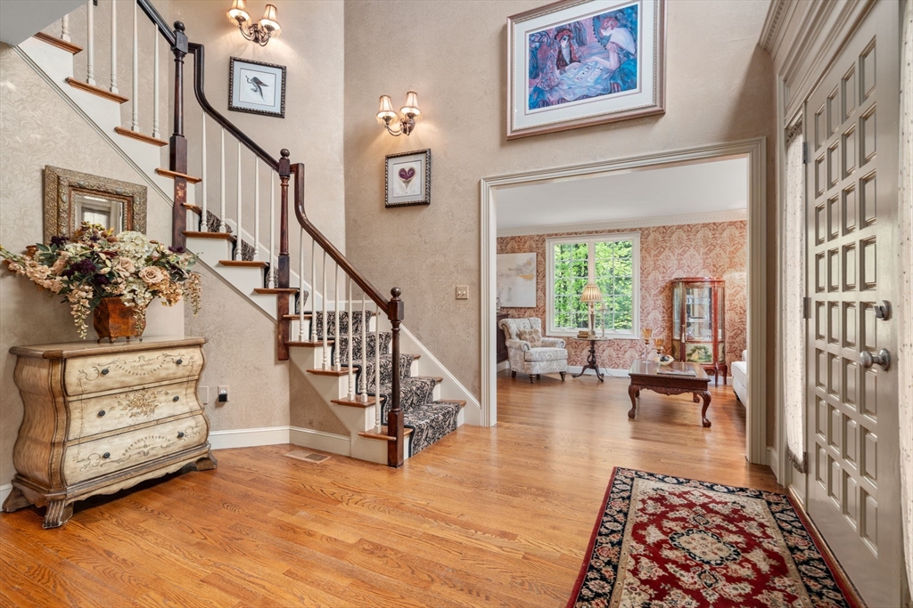 71 Sears Rd, Southborough, MA Photo #3