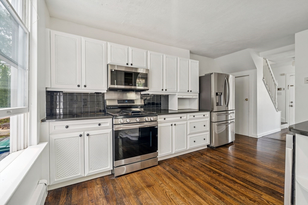41 Endicott St #41, Salem, MA Photo #8