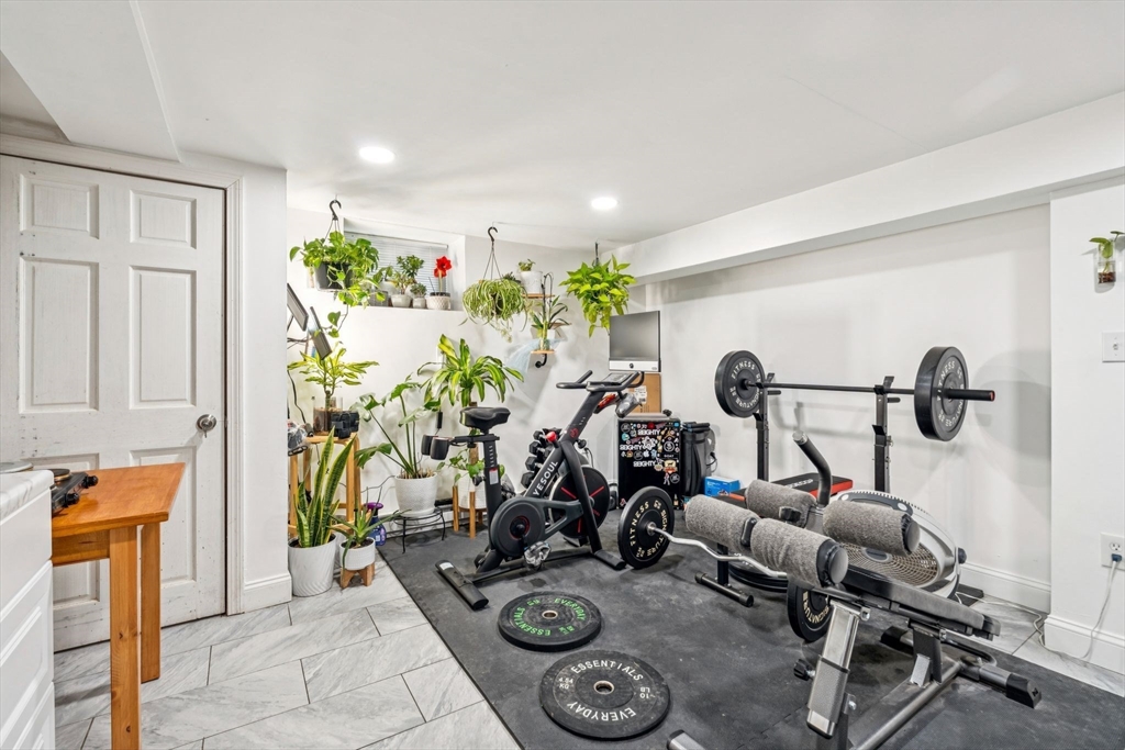41 Endicott St #41, Salem, MA Photo #27