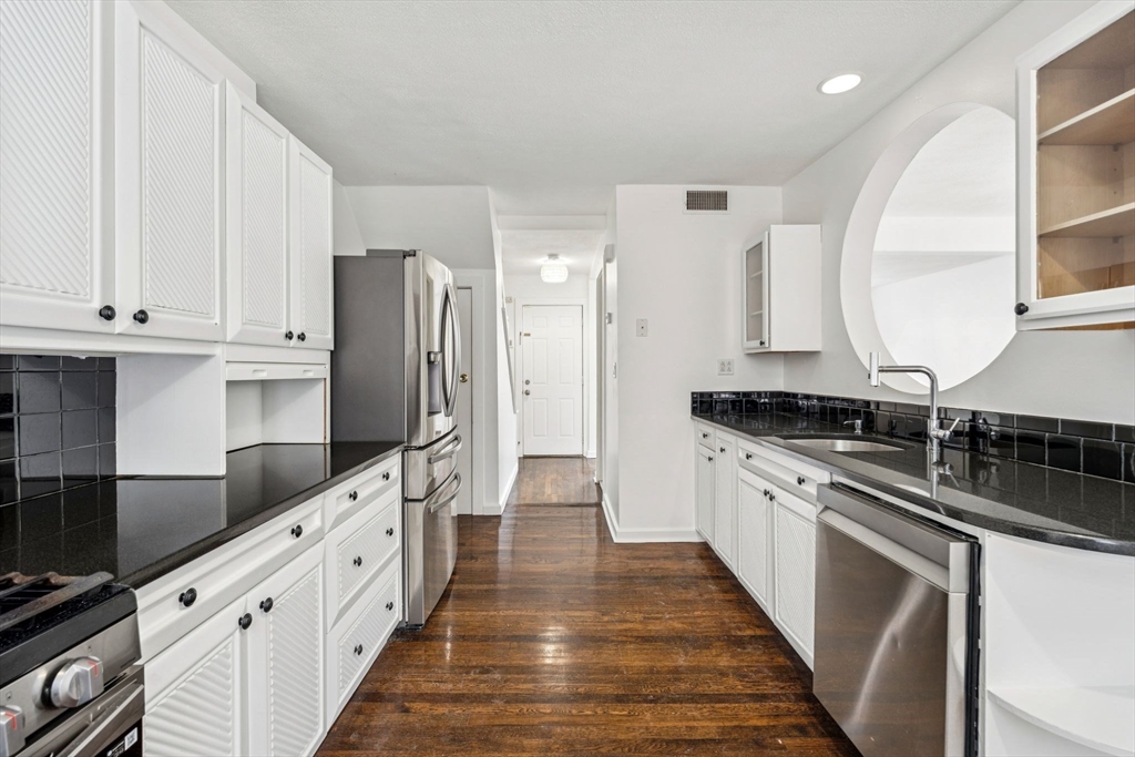 41 Endicott St #41, Salem, MA Photo #1