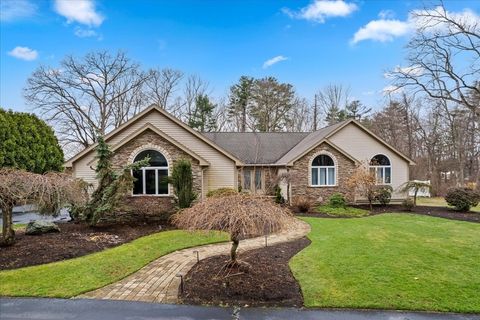 267 Chestnut St Seekonk MA 02771