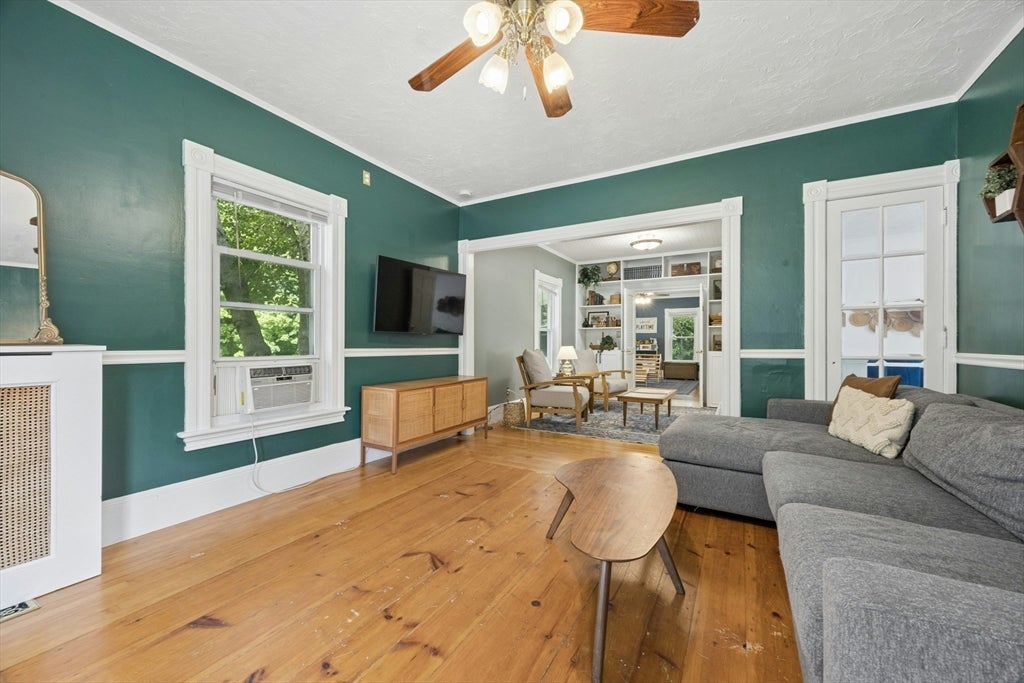 32 Winter Street, Gardner, MA, 32 Winter Street, Gardner, MA Photo #3
