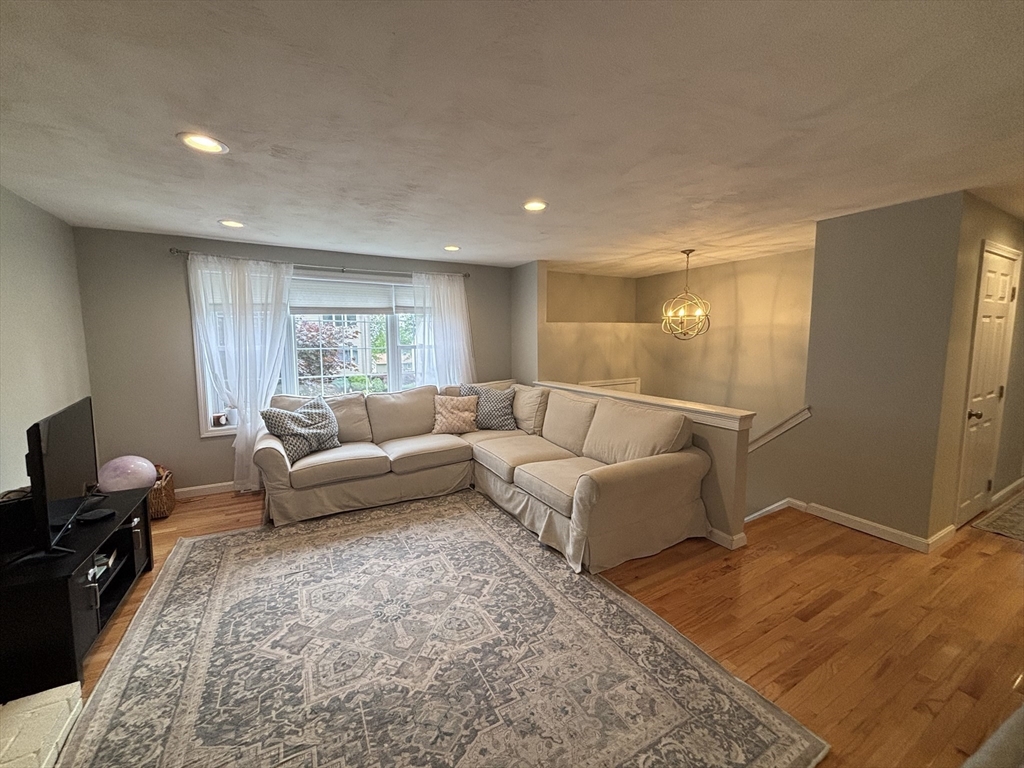 37 Westport Rd
