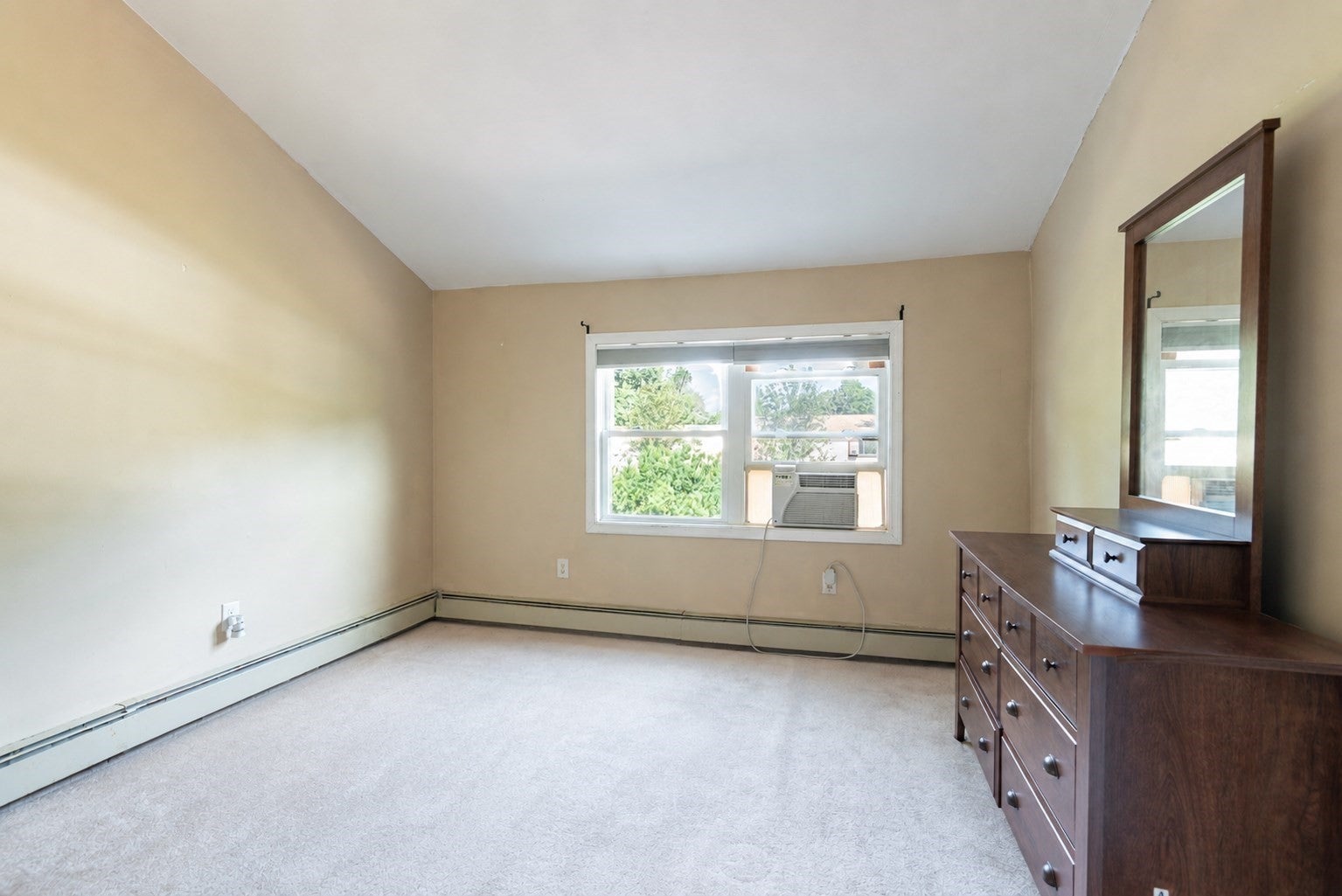 2 Senee Ct #2, Amesbury, MA, 2 Senee Ct #2, Amesbury, MA Photo #14