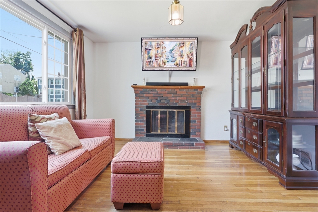81 Packard Way