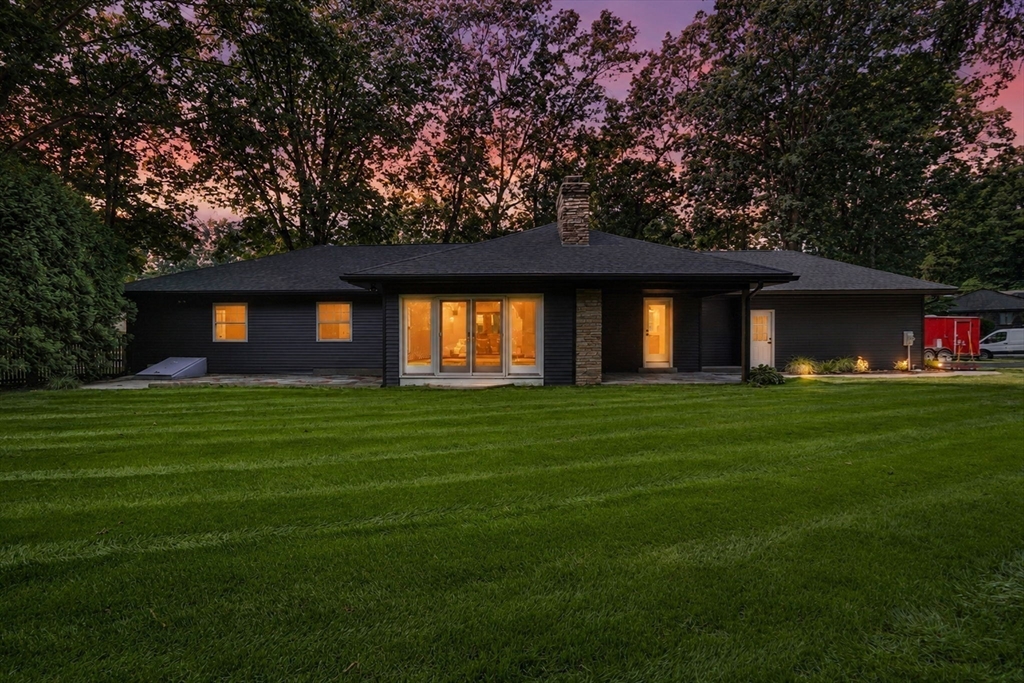 127 Magnolia Cir