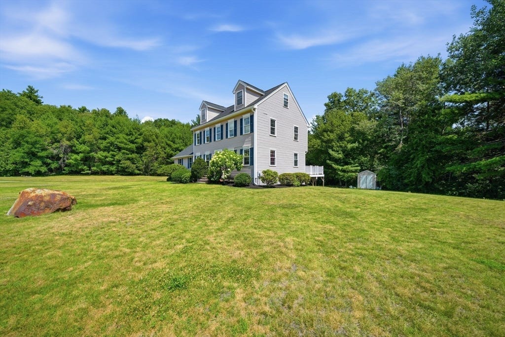 Photo of 4 Brookview Circle, Tyngsborough, MA 01879 (MLS # 73555237)