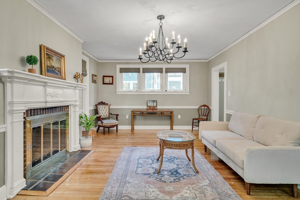 15 Cedar St